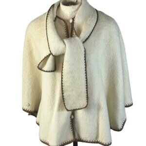 Mon Repo Alpaca Wool Cape  Peruvian Size Small Attached Scarf Exc. Condition